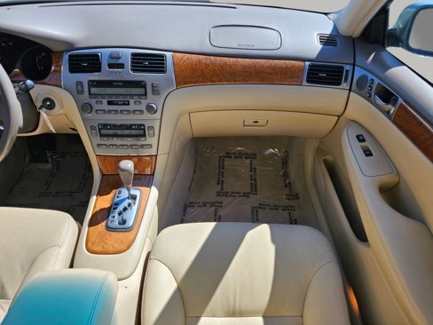 Used 2005 Lexus ES 330 image 4