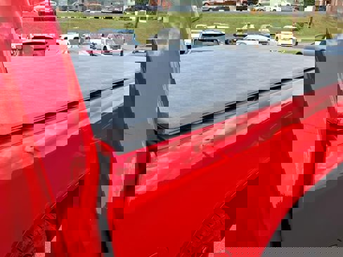 Used 2021 GMC Sierra 1500 Elevation image 12