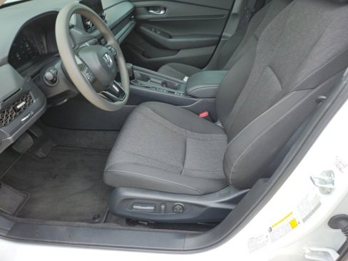 Certified 2024 Honda Accord EX image 15