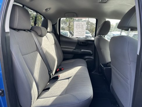 Used 2016 Toyota Tacoma TRD Sport image 20