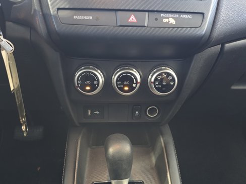 Used 2023 Mitsubishi Outlander Sport ES image 8