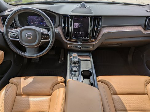 Certified 2022 Volvo XC60 B6 Inscription w/ Advanced Package image 15