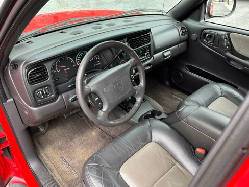 Used 2000 Dodge Durango 4WD image 21