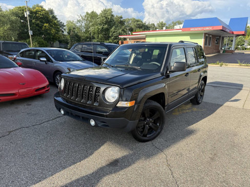 Used 2015 Jeep Patriot Sport w/ Power Value Group image 2