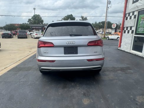 Used 2019 Audi Q5 2.0T Premium Plus image 6