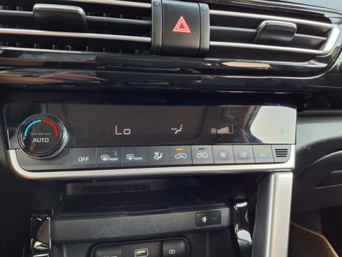 Used 2021 Kia Seltos EX image 8
