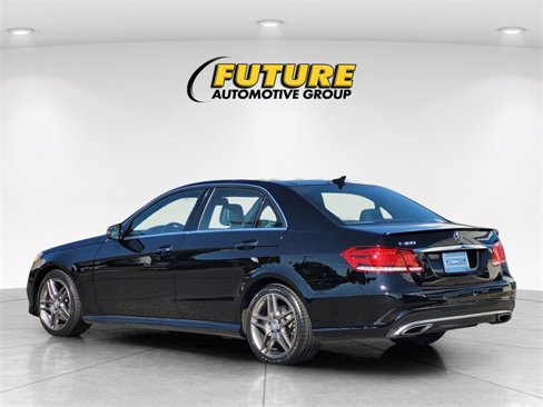 Used 2015 Mercedes-Benz E 400 Sedan w/ Lighting Package image 7