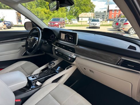 Used 2020 Kia Telluride EX w/ EX Premium Package image 18