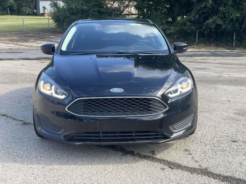 Used 2017 Ford Focus SE image 8