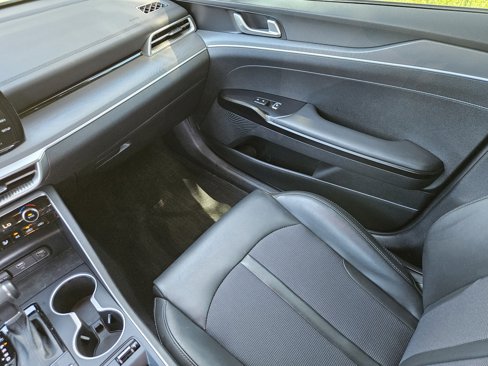 Certified 2022 Kia K5 GT-Line image 17