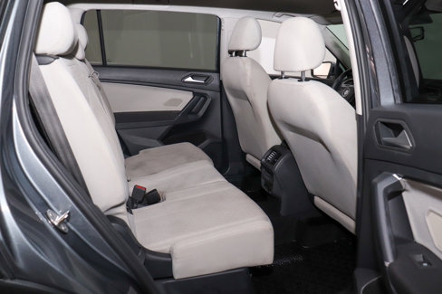 Used 2020 Volkswagen Tiguan S image 21