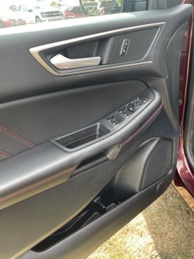 Used 2023 Ford Edge ST-Line image 15