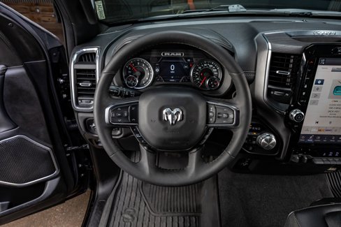 Used 2025 RAM 1500 Laramie image 19