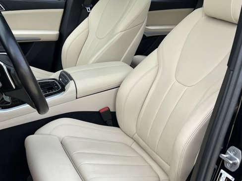 Used 2021 BMW X5 xDrive40i image 12