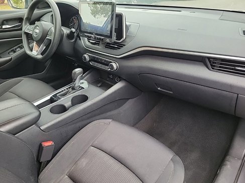 Used 2022 Nissan Altima 2.5 S w/ Driver Assist Package image 11