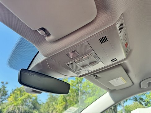Certified 2024 Volkswagen Jetta SE image 26