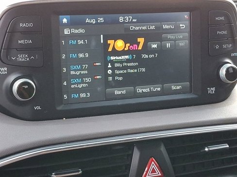 Used 2019 Hyundai Santa Fe SEL image 11