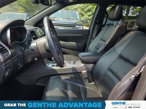 Used 2019 Jeep Grand Cherokee Limited w/ Luxury Group II image 8