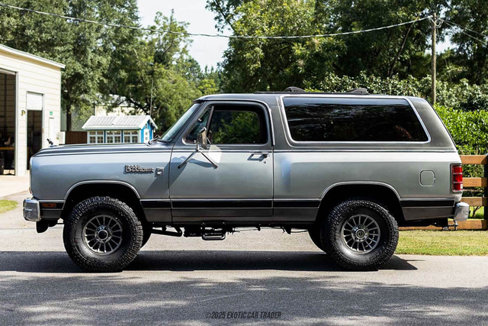 Used 1987 Dodge Ramcharger 4WD image 3