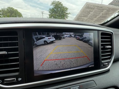 Used 2020 Kia Sportage S w/ S Sunroof Package image 25
