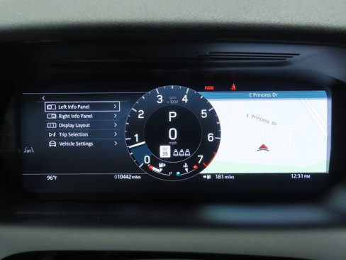 Used 2024 Land Rover Discovery Sport S image 34