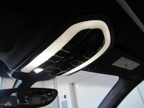 Used 2014 Porsche Cayenne Platinum Edition image 36