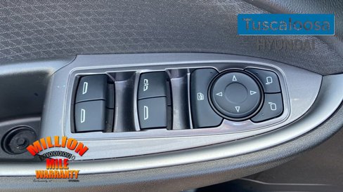 Used 2023 Chevrolet Malibu LT image 14