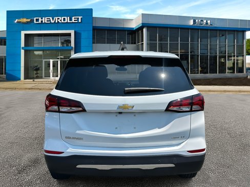 Used 2023 Chevrolet Equinox LT image 4