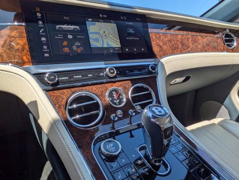 Certified 2020 Bentley Continental GT V8 image 18