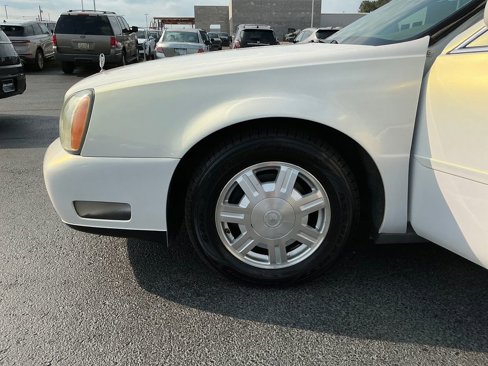 Used 2004 Cadillac De Ville image 27