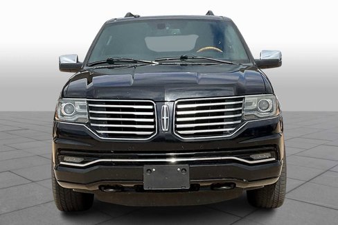 Used 2016 Lincoln Navigator L Select image 4