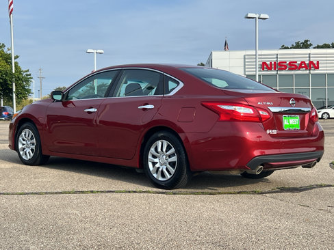 Used 2016 Nissan Altima 2.5 S w/ Power Driver Seat Package image 7