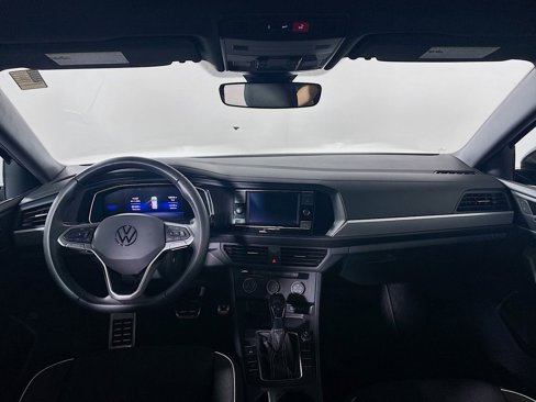 Certified 2024 Volkswagen Jetta Sport image 13