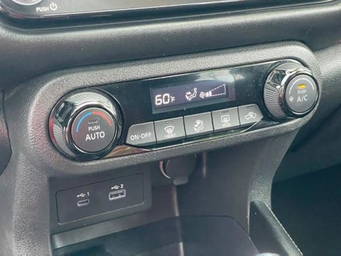 Certified 2023 Nissan Kicks SR image 19