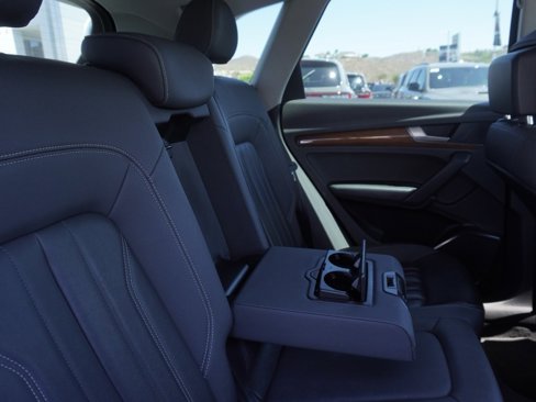 Used 2021 Audi Q5 e Premium image 26