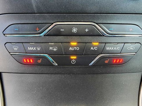 Used 2015 Ford Edge SEL w/ Equipment Group 201A image 23