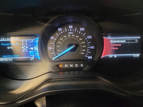 Used 2019 Ford Fusion SE image 23