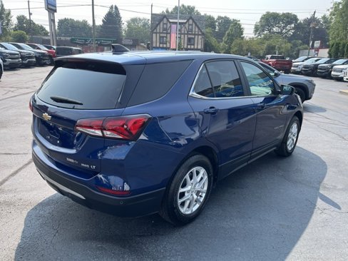 Used 2022 Chevrolet Equinox LT image 3