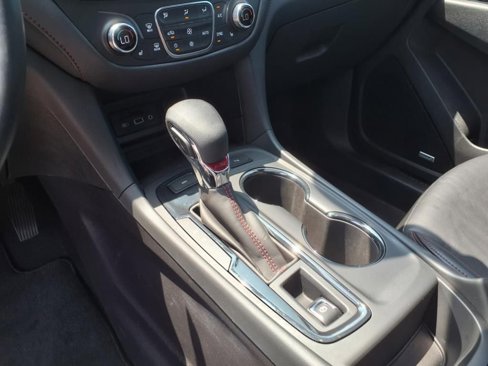Used 2024 Chevrolet Equinox RS w/ RS Leather Package image 26