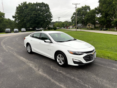 Used 2024 Chevrolet Malibu LT image 25