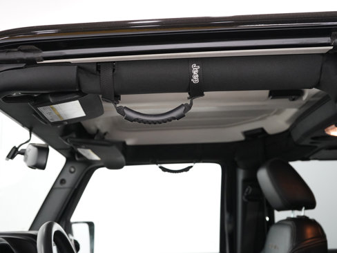 Used 2018 Jeep Wrangler Unlimited Sahara w/ Dual Top Group image 20