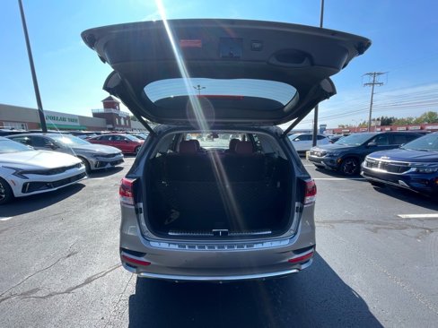 Used 2018 Kia Sorento SX image 14