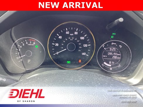 Used 2018 Honda HR-V EX image 12