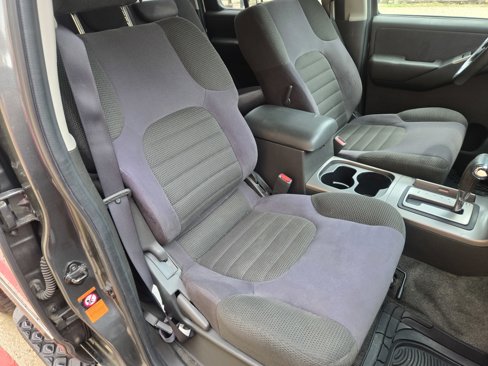 Used 2005 Nissan Pathfinder SE w/ (P01) Se Premium Pkg image 10