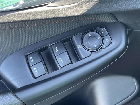 Used 2021 Chevrolet TrailBlazer RS w/ Convenience Package image 15