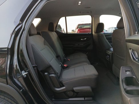 Used 2020 Chevrolet Traverse LS image 28