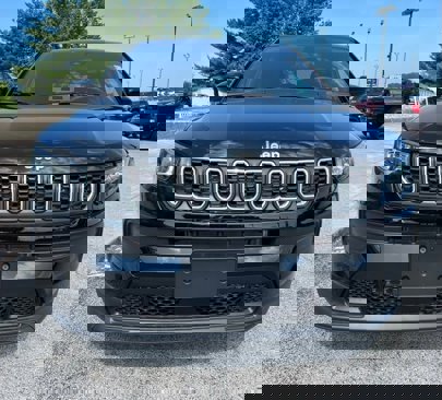 New 2025 Jeep Compass Sport image 4