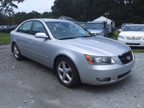 Used 2008 Hyundai Sonata SE image 1
