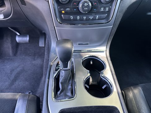 Used 2018 Jeep Grand Cherokee Altitude image 17