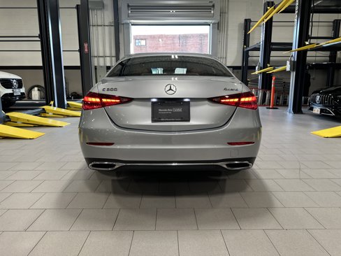 Certified 2022 Mercedes-Benz C 300 4MATIC Sedan image 4